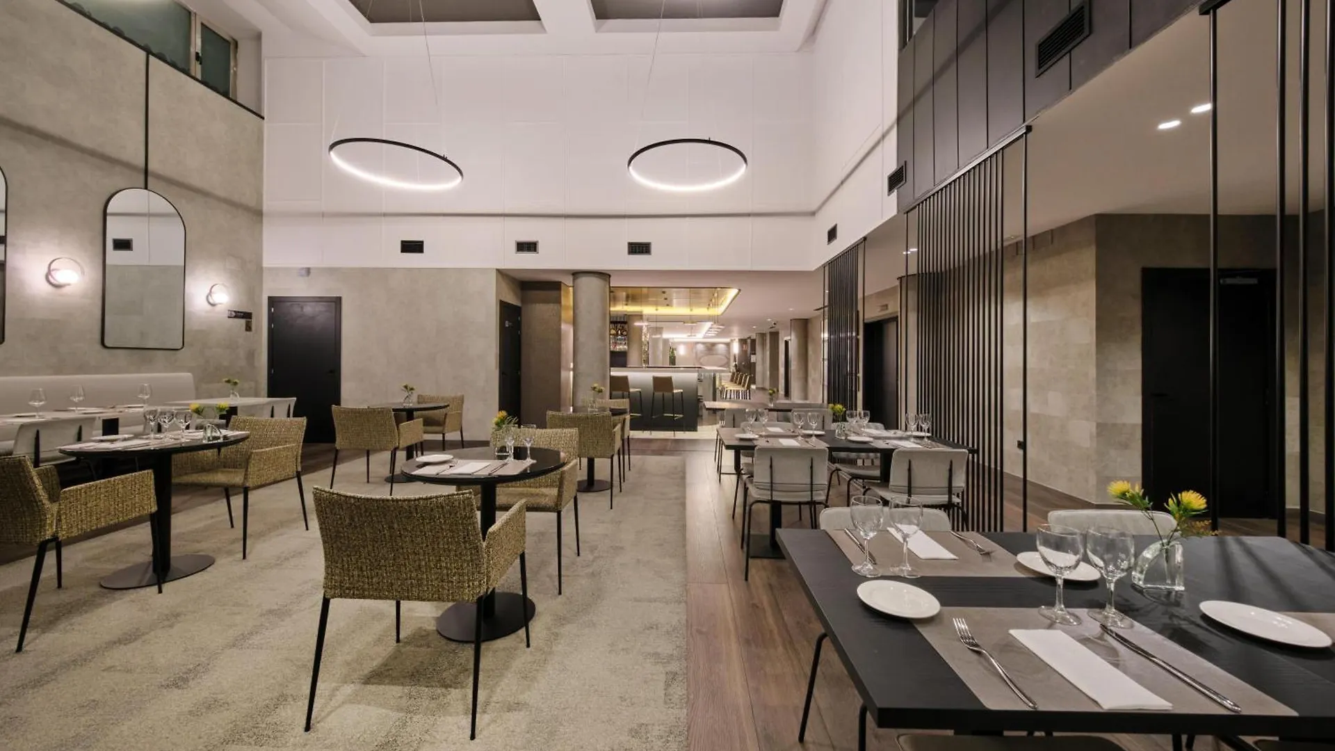 1881 Madrid Ventas Hotel