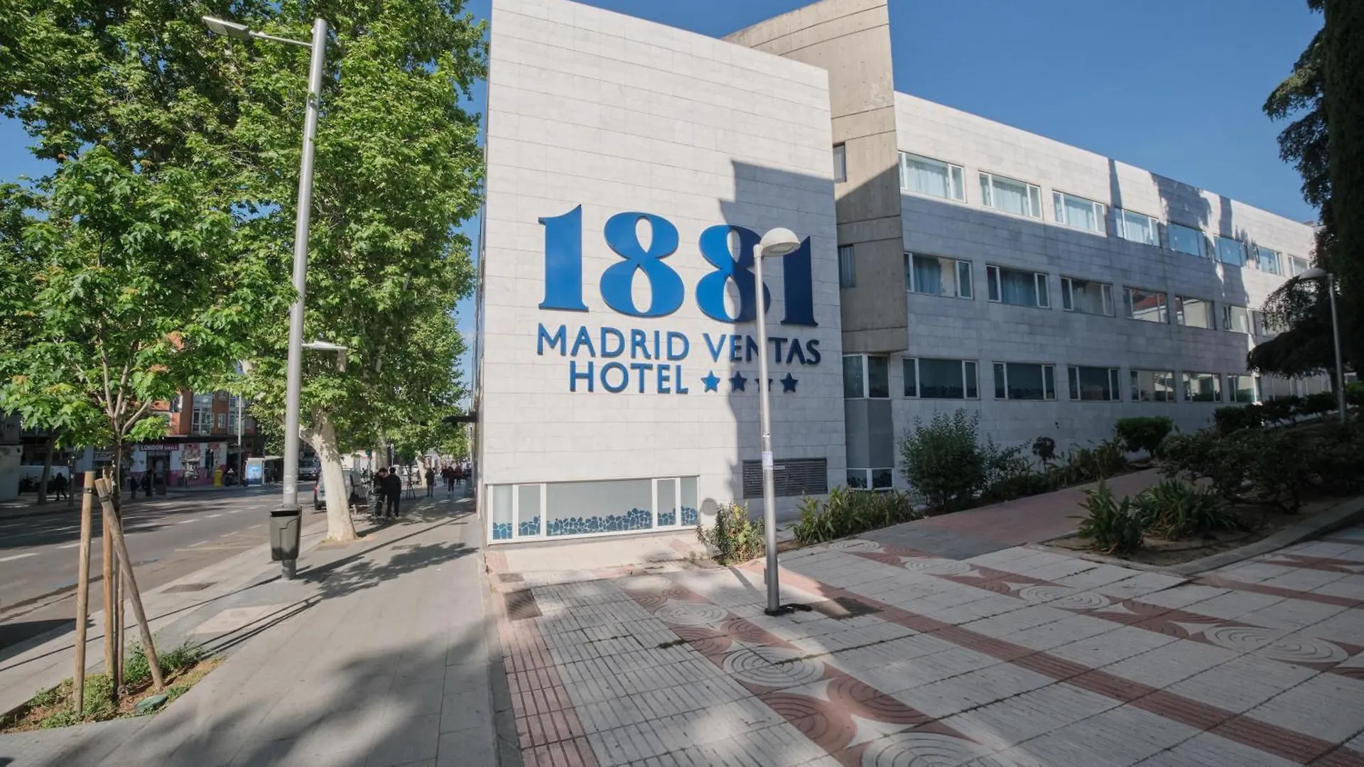 1881 Madrid Ventas Hotel